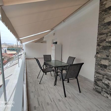 Modern Apartment With A Huge Terrace Athene Buitenkant foto